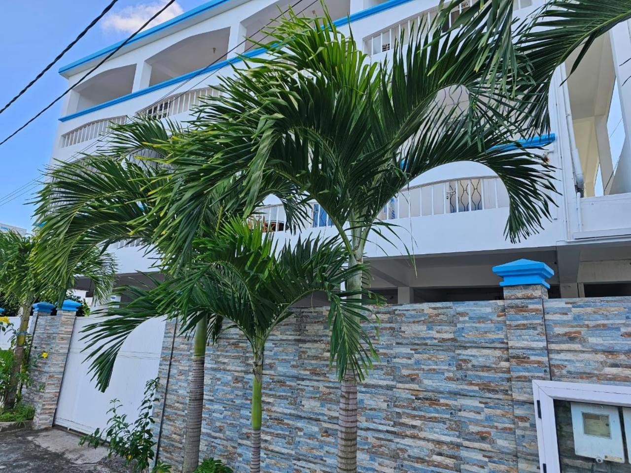 เลอโบวัลลอน บี แอนด์ บี Bed & Breakfast มาเฮบอร์ก ภายนอก รูปภาพ