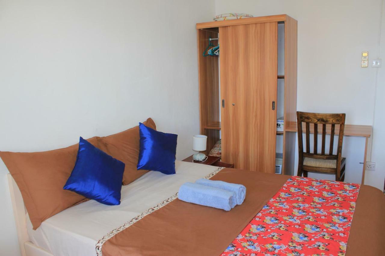 เลอโบวัลลอน บี แอนด์ บี Bed & Breakfast มาเฮบอร์ก ภายนอก รูปภาพ