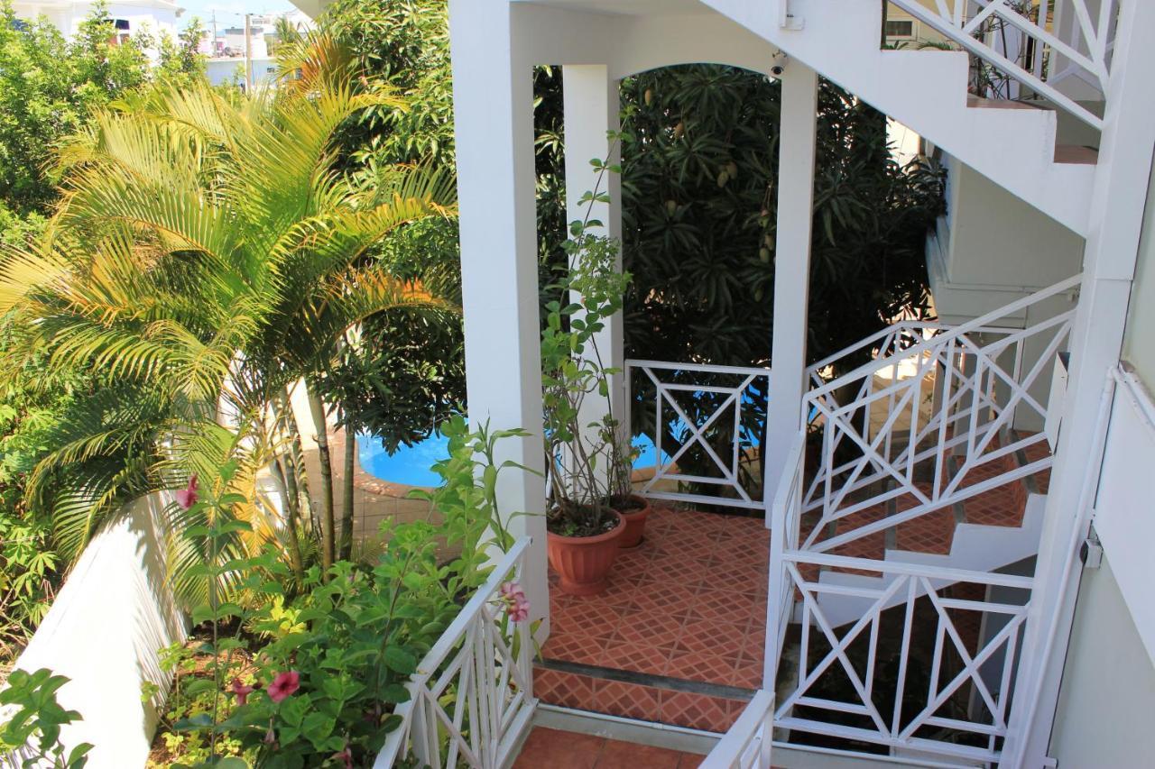 เลอโบวัลลอน บี แอนด์ บี Bed & Breakfast มาเฮบอร์ก ภายนอก รูปภาพ